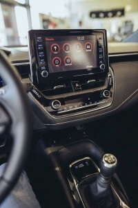 Interiér vozidla Toyota Corolla 2019